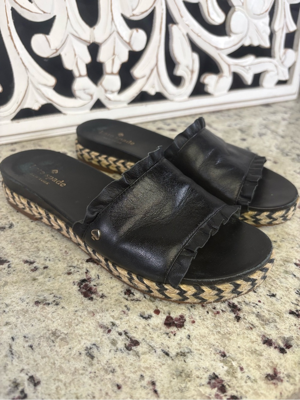 Kate Spade Zahara Black Leather Ruffle Espadrille Slides Size 7